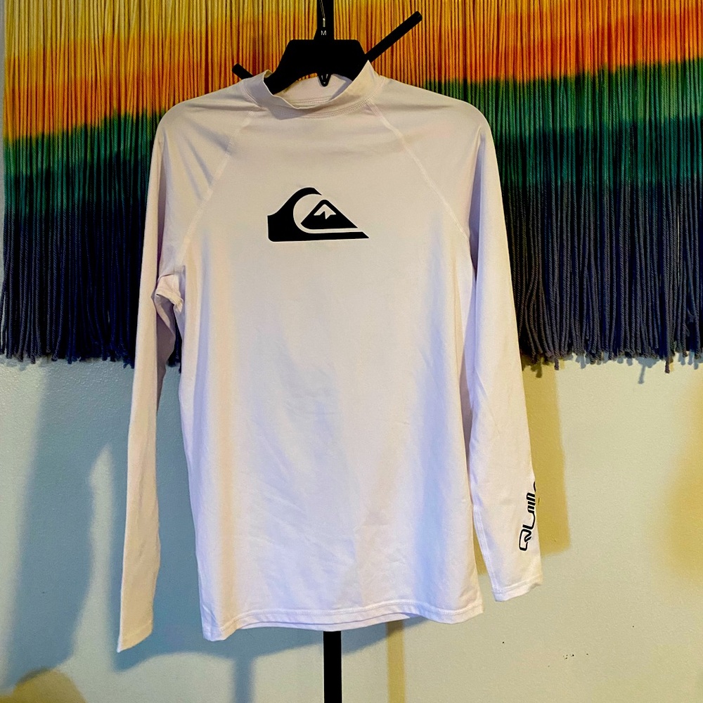 Quiksilver Men’s Standard All Time Long Sleeve Rash guard UPF 50 Sun Protection